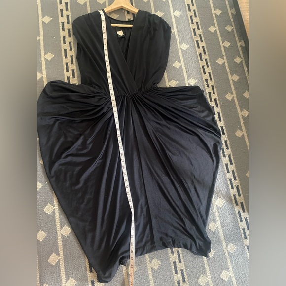 Vintage V Neck Black Dress - Picture 4 of 5
